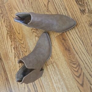 Brown ankle boots